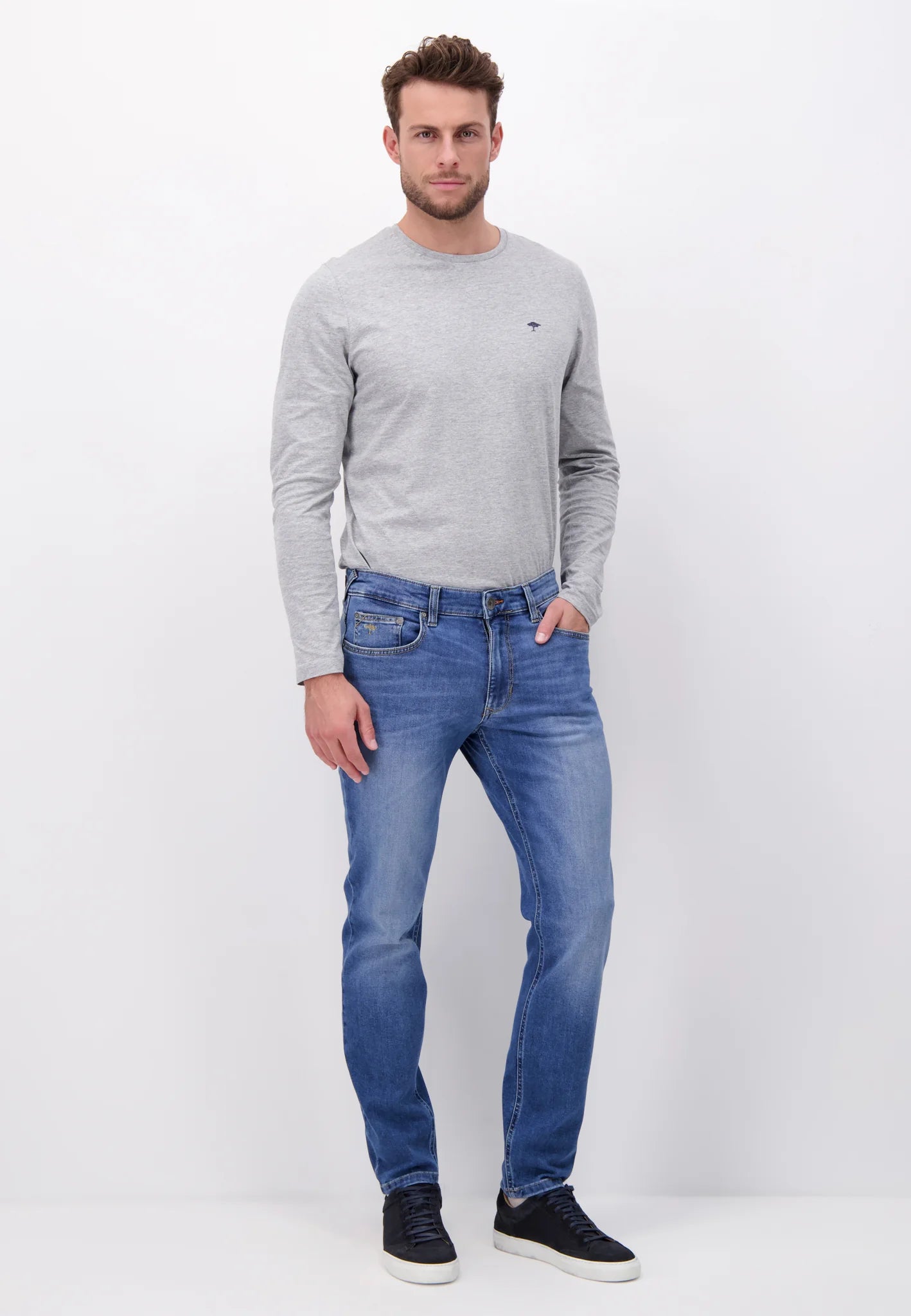Fynch Hatton Tapered Fit Jeans - Light Blue