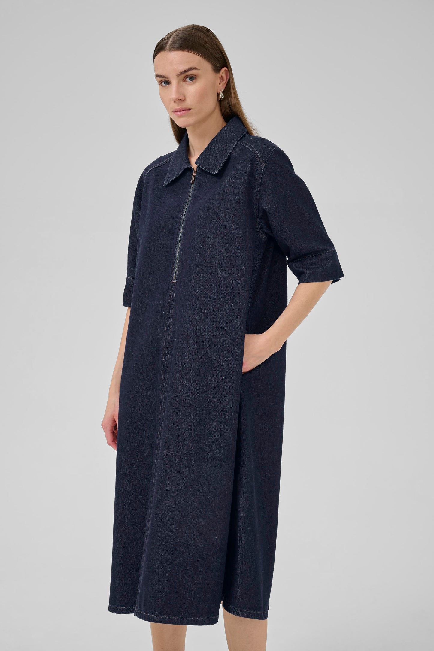 My Essential Wardrobe Malo Long Dress - Dark Blue