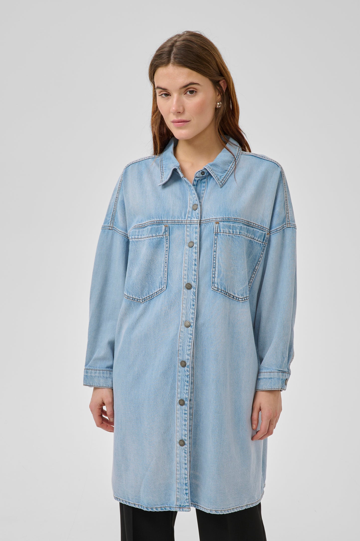 My Essential Wardrobe Hilma Denim Shirt Dress - Light Wash