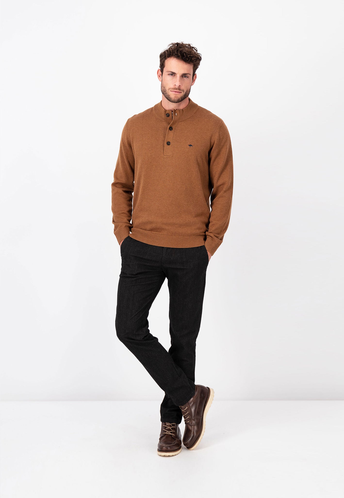 Fynch Hatton Troyer Buttons - Walnut Brown
