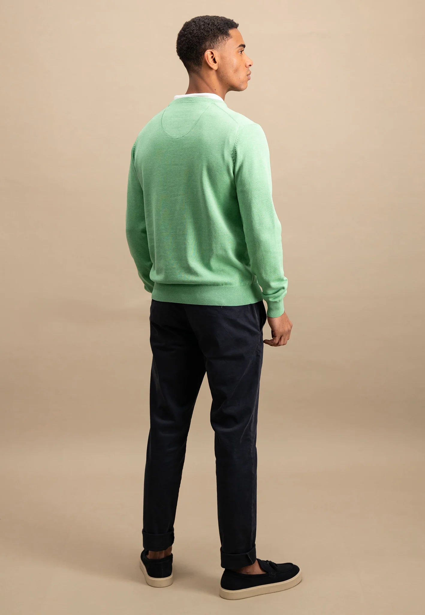 Fynch Hatton V-Neck Jumper - Turf Green