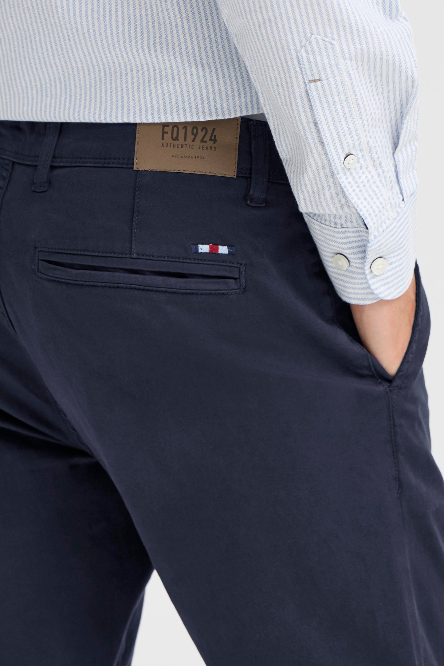 FQ1924 Charls Casual Chinos - Navy Blazer