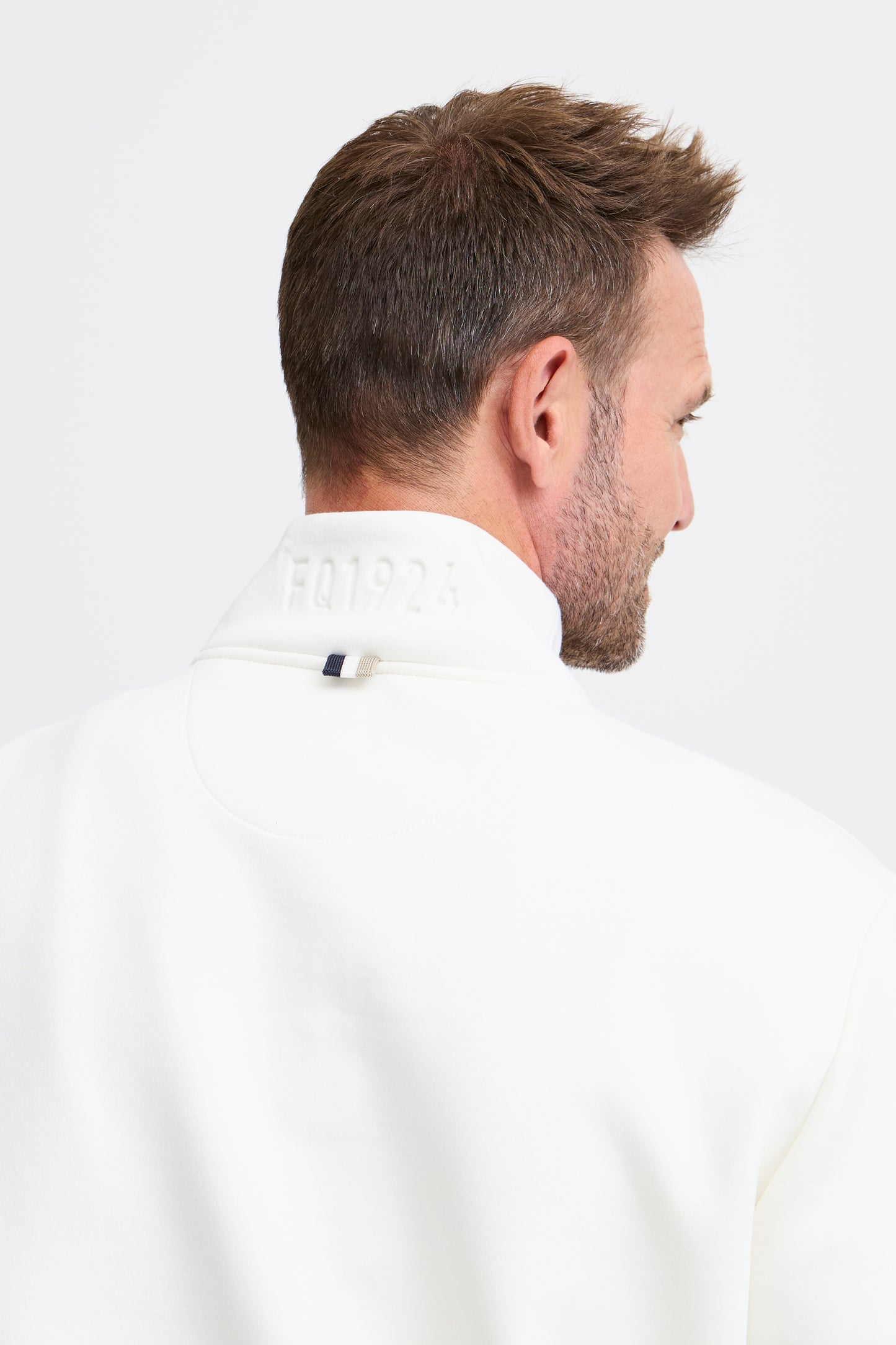 FQ1924 William Zip Sweatshirt - White