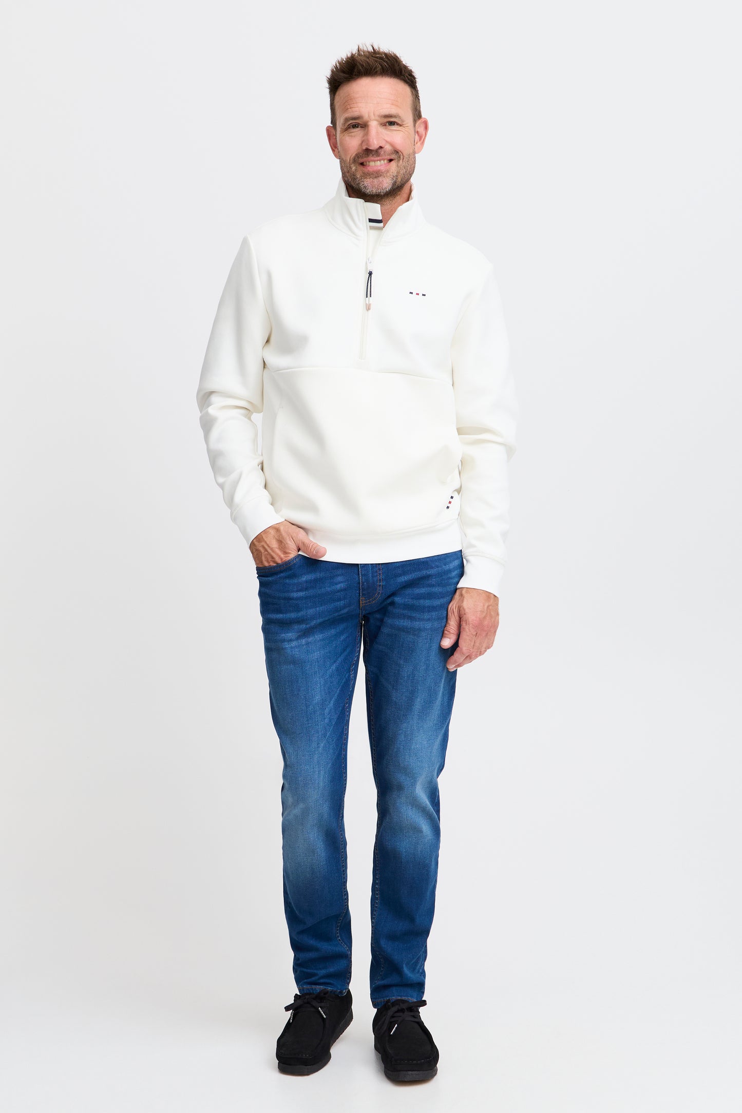 FQ1924 William Zip Sweatshirt - White