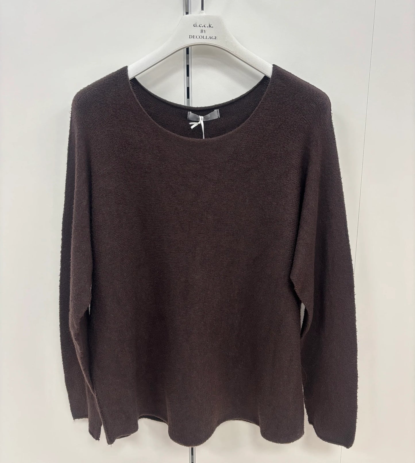 Deck Classic Round Neck Knit - Choko