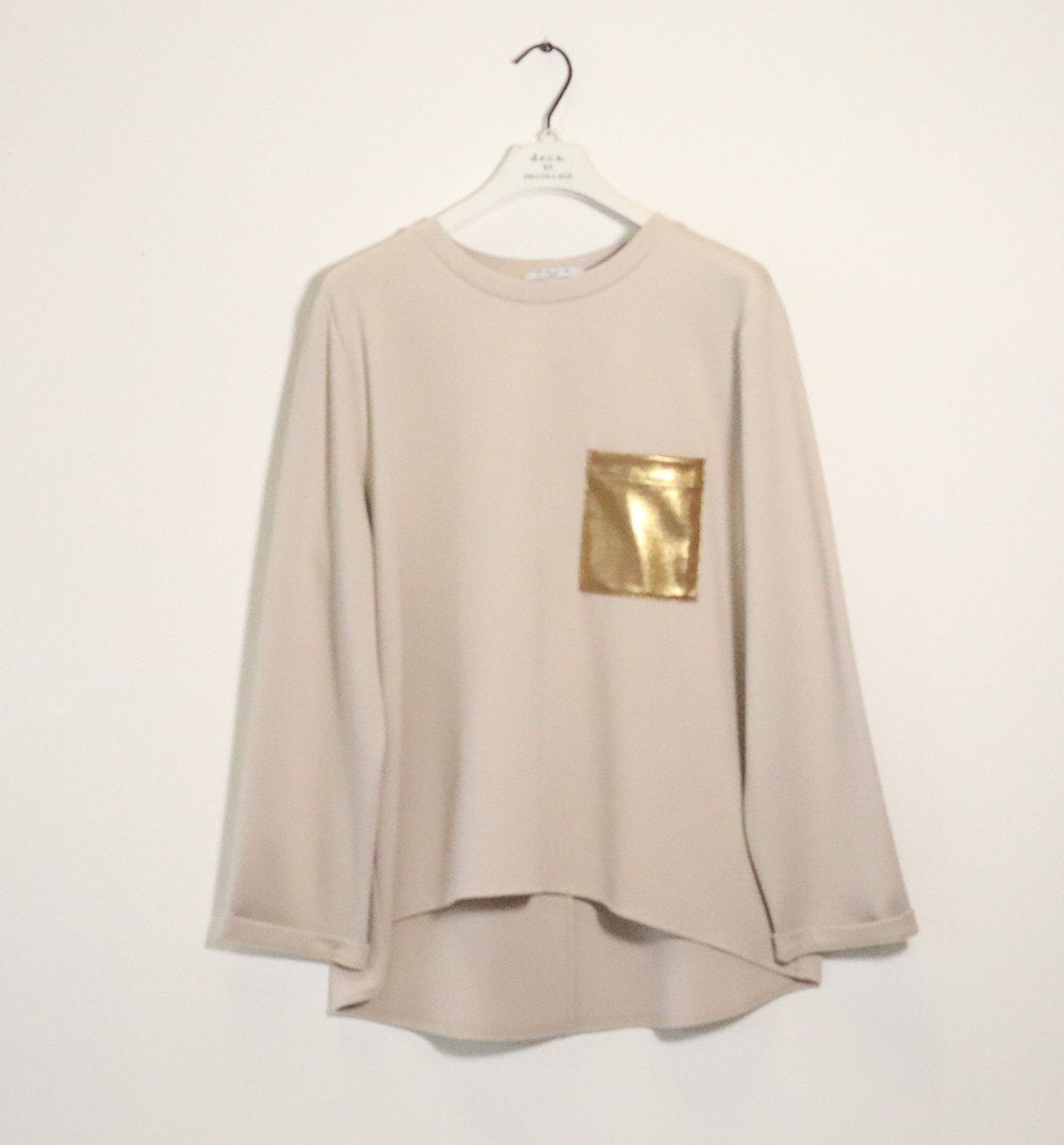 Deck Gold Pocket Top - Beige