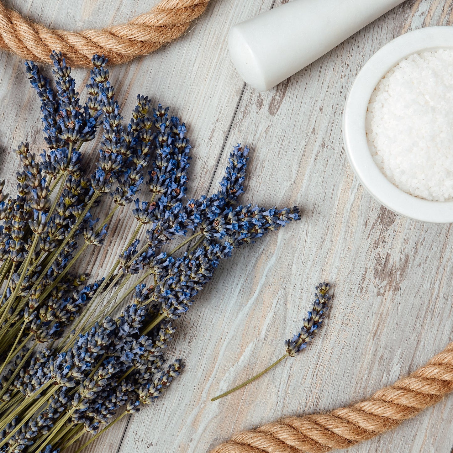 Brooke & Shoals Reed Diffuser - Lavender Cyclamen & Sea Salt