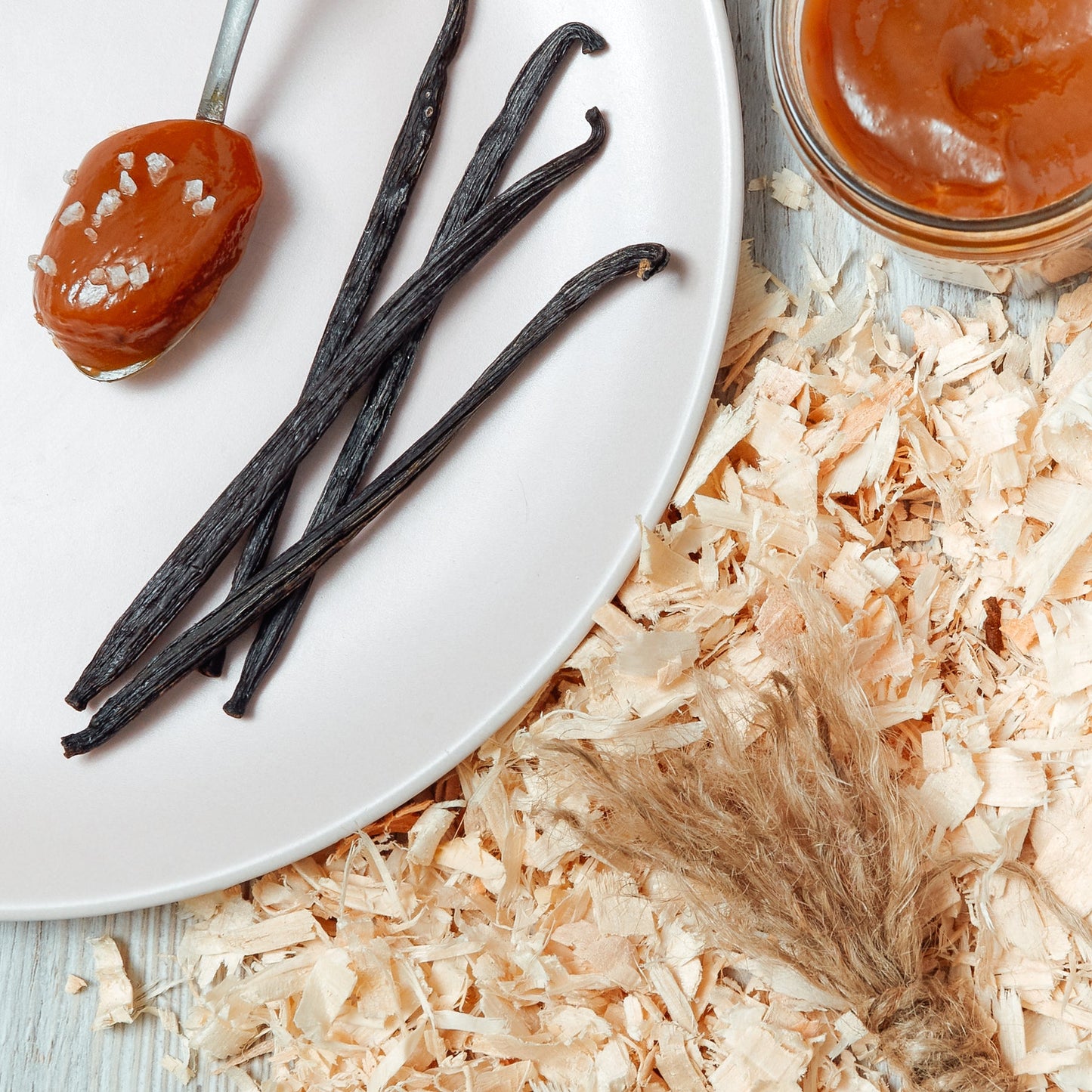 Brooke & Shoals Reed Diffuser - Sandalwood Vanilla and Salted Caramel