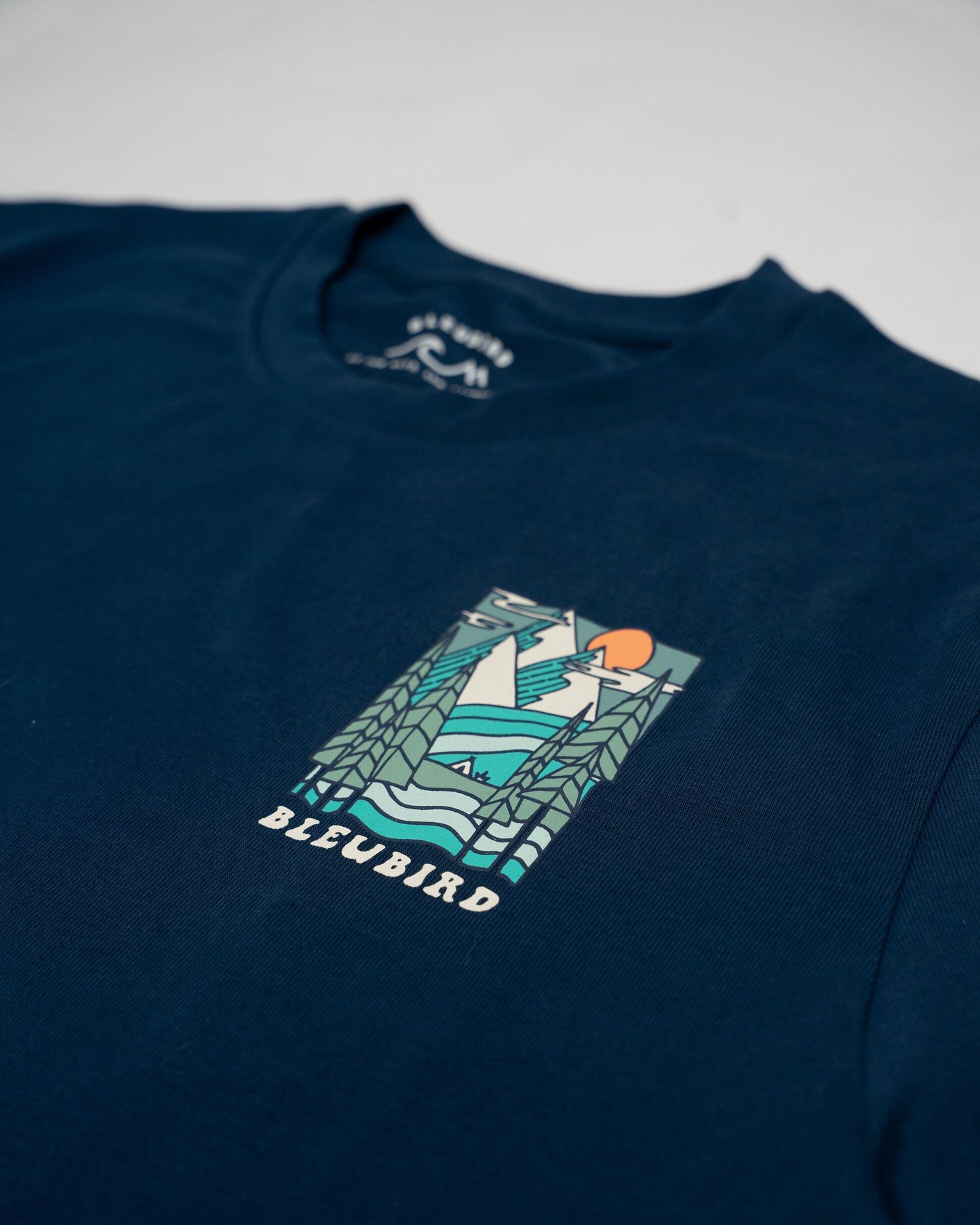 Bleubird Trailhead T-Shirt - Navy