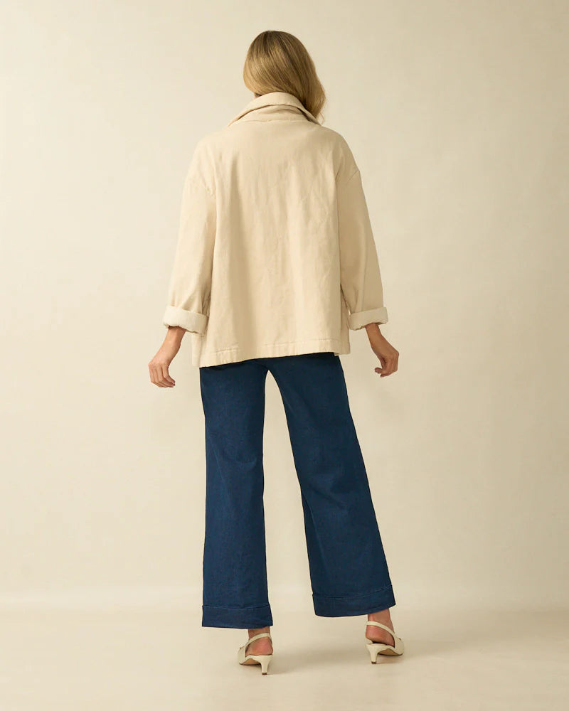 Deck Relaxed Neck Jacket - Creamr