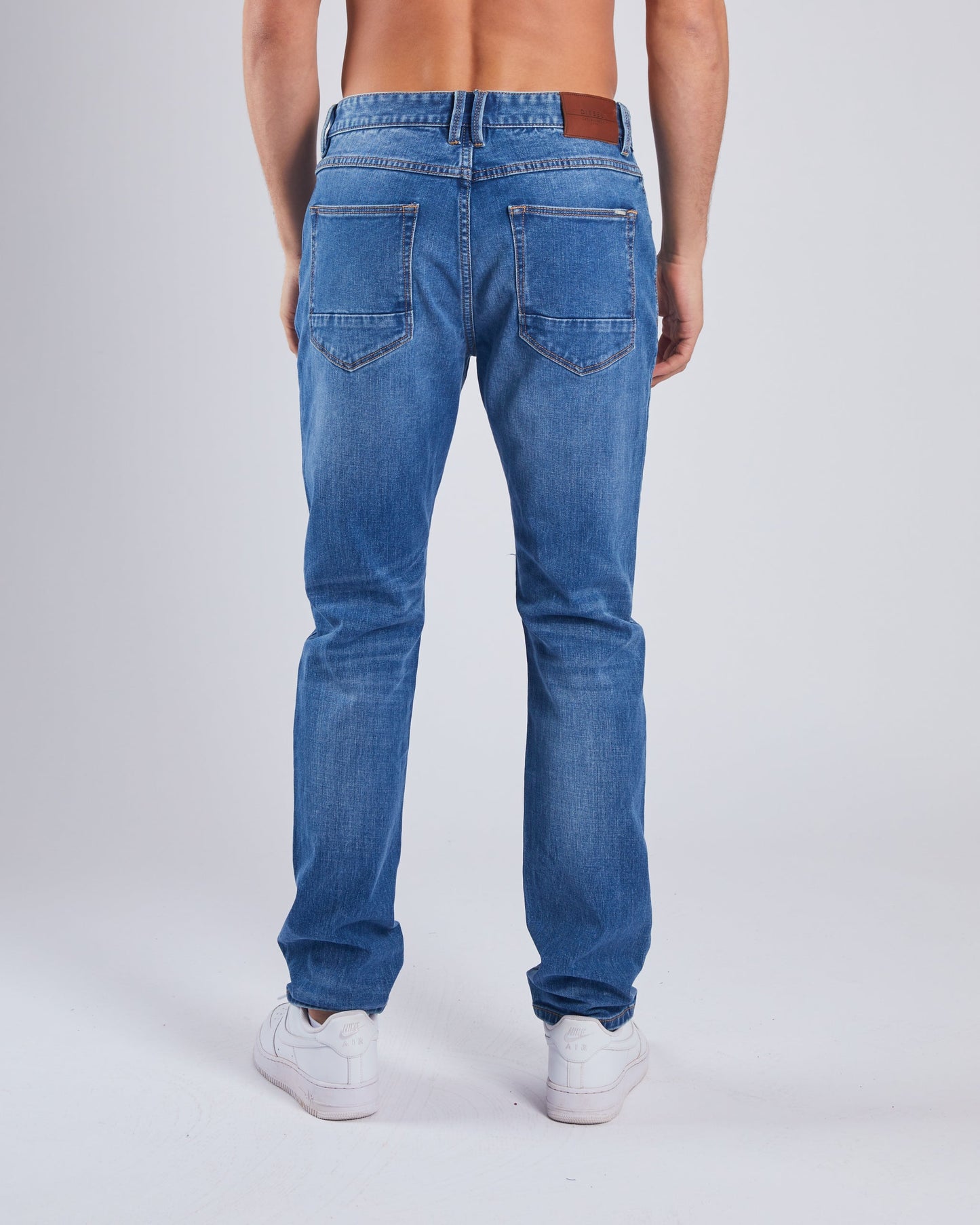 Diesel Mens Holden Austin Tapered Fit Jean - Stone Blue