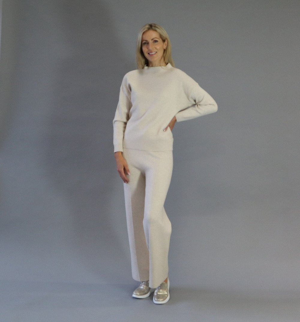 Deck Knitted 2 Piece - Beige