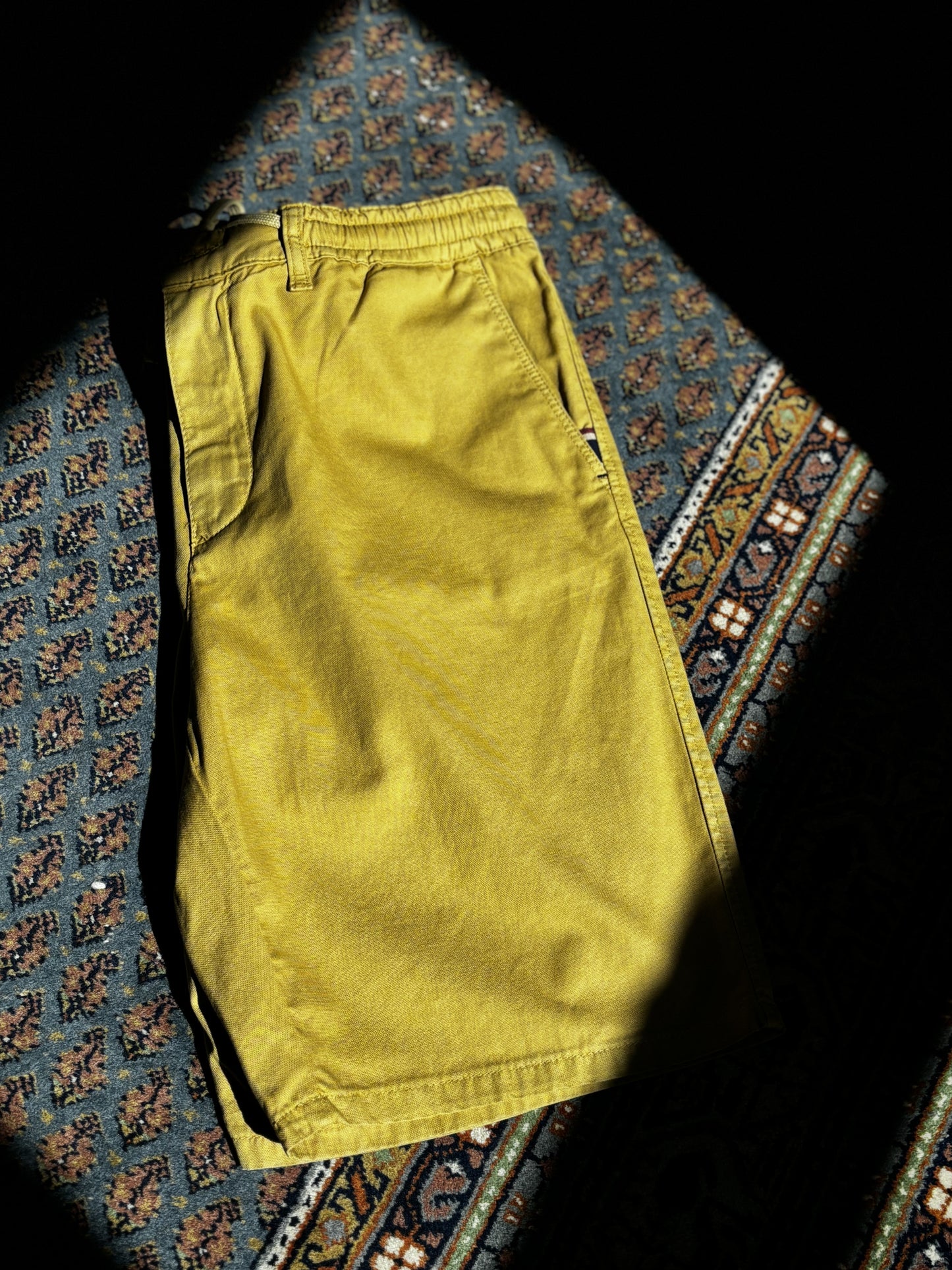 LCDN Conan Shorts - Mustard