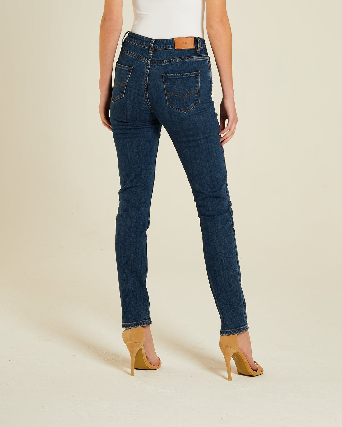 DIESEL Riley Slim Jean - Medium Blue