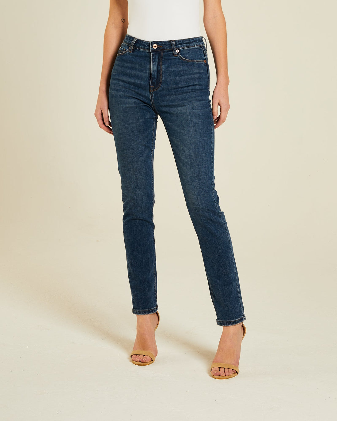 DIESEL Riley Slim Jean - Medium Blue
