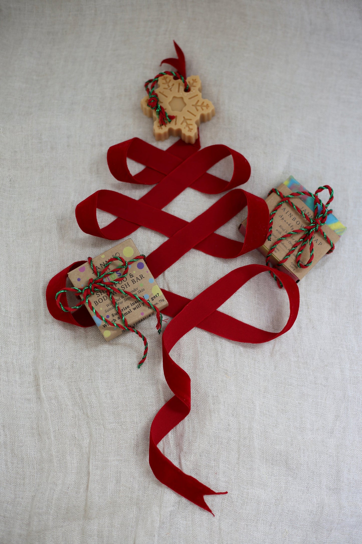 Janni Bars Kids Christmas Gift Set