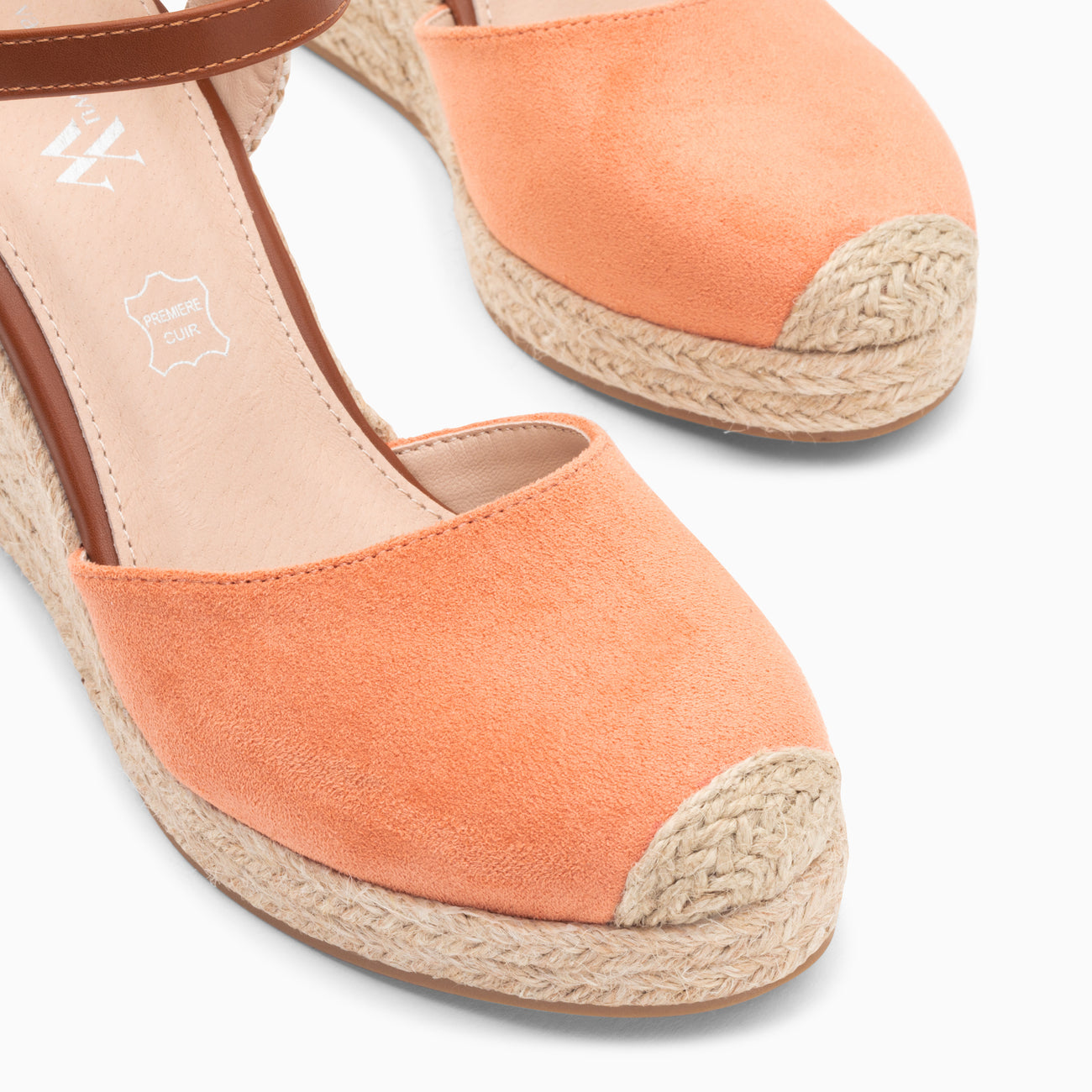 Vanessa Wu Mariana Wedge Sandals - Coral