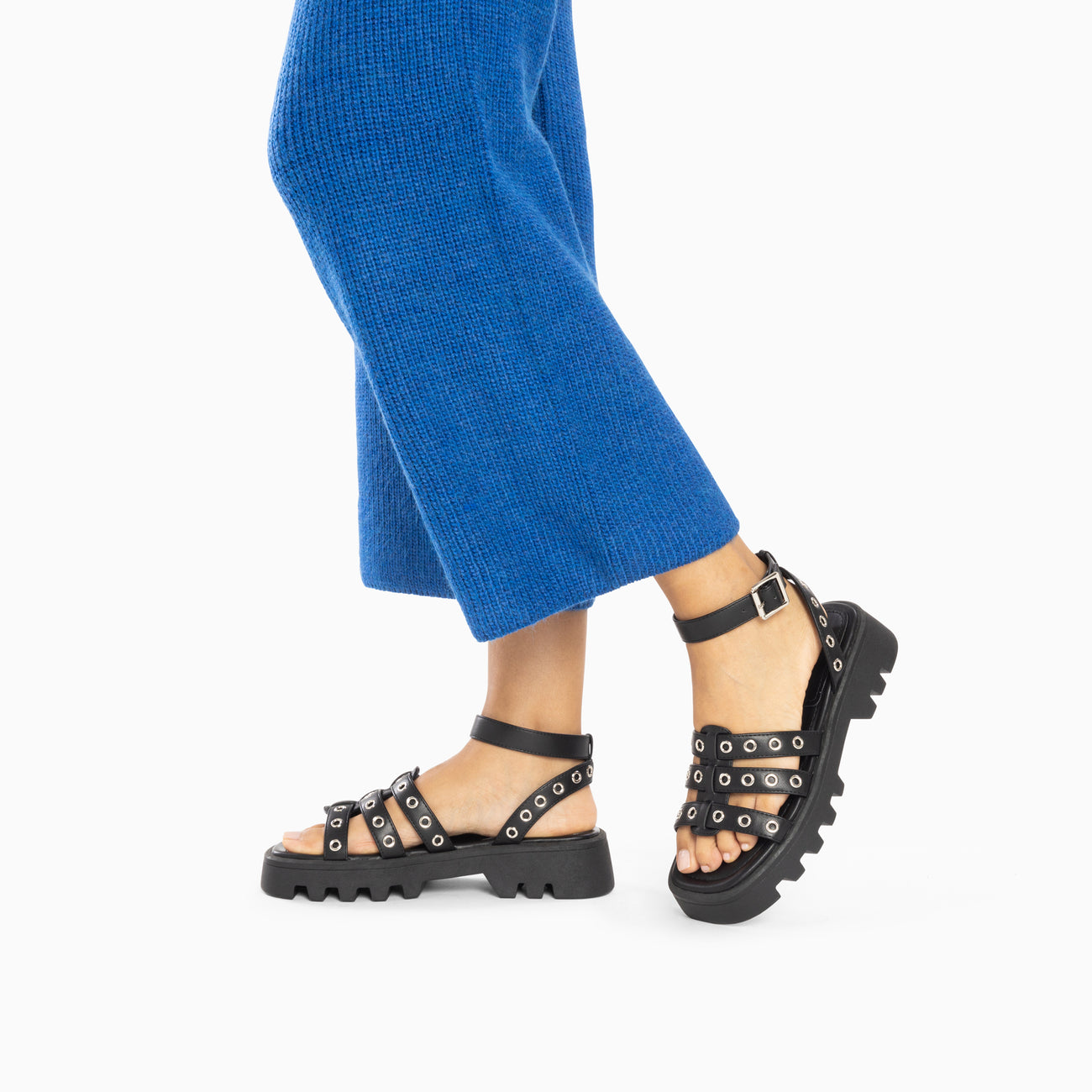 Vanessa Wu Inaya Sandals - Black