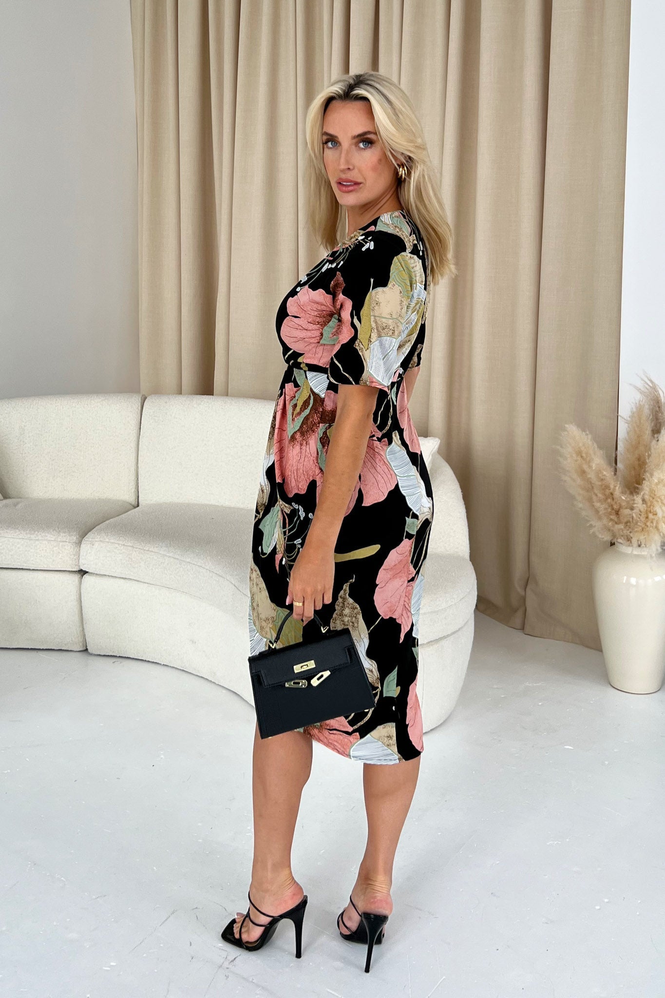 Girl in Mind Chelsea Flower Print Wrap Midi Dress