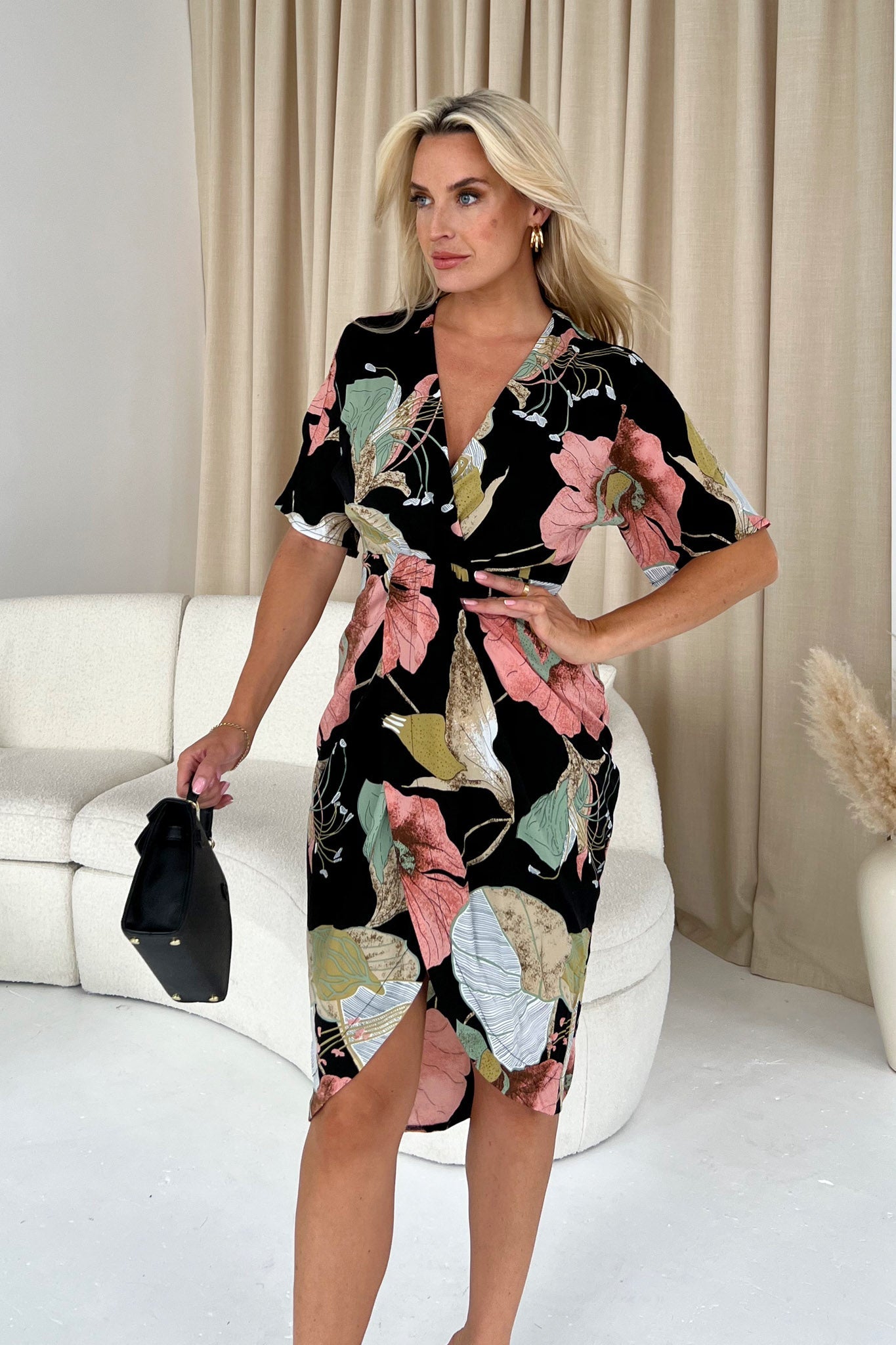 Girl in Mind Chelsea Flower Print Wrap Midi Dress