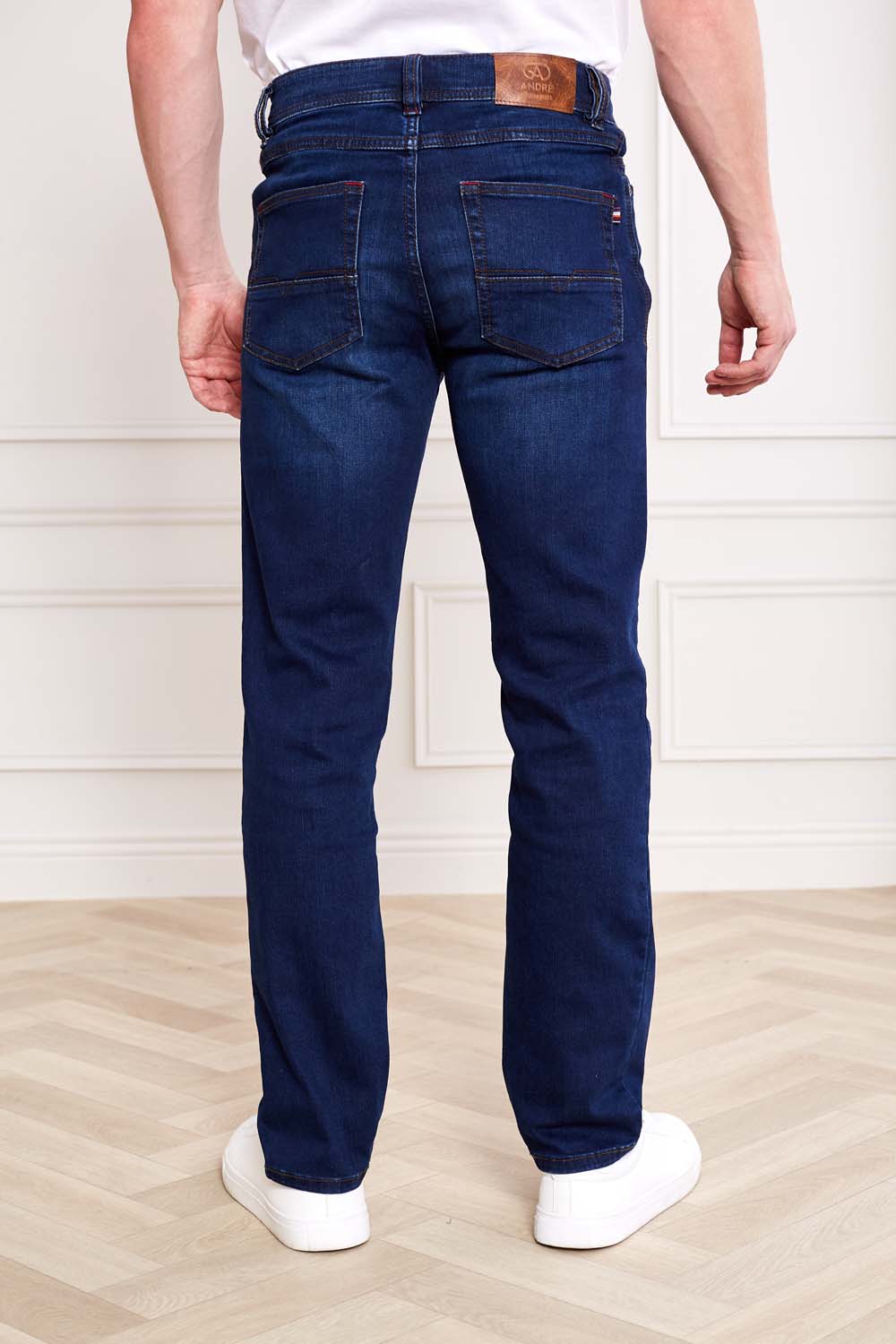 André Modern Fit Sanchez Jeans - Worn Dark Wash