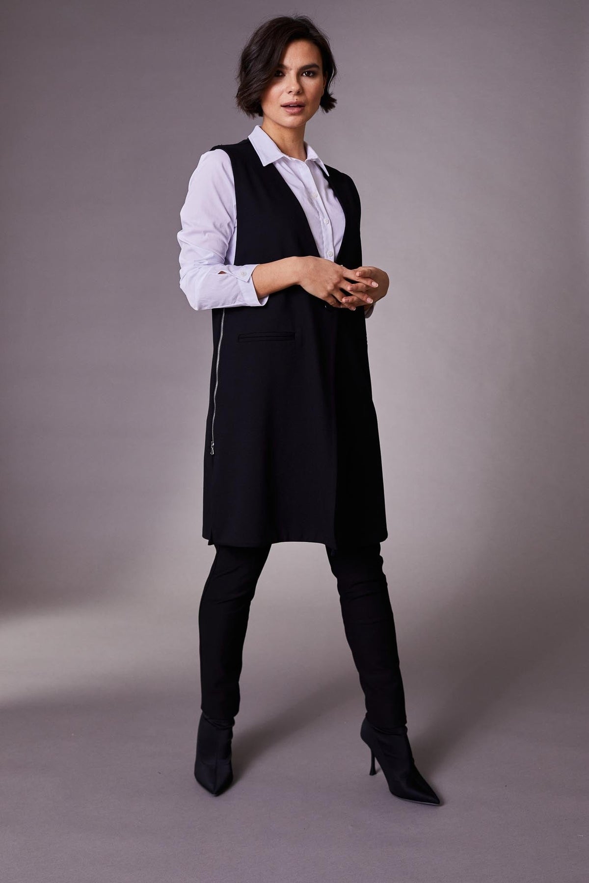 Peruzzi Gilet with Zips - Black