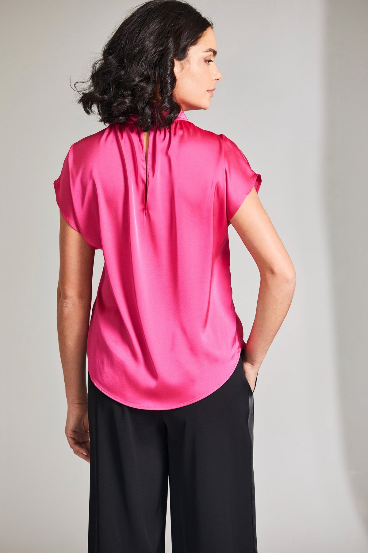 Peruzzi Tie Satin Top - Fuchsia