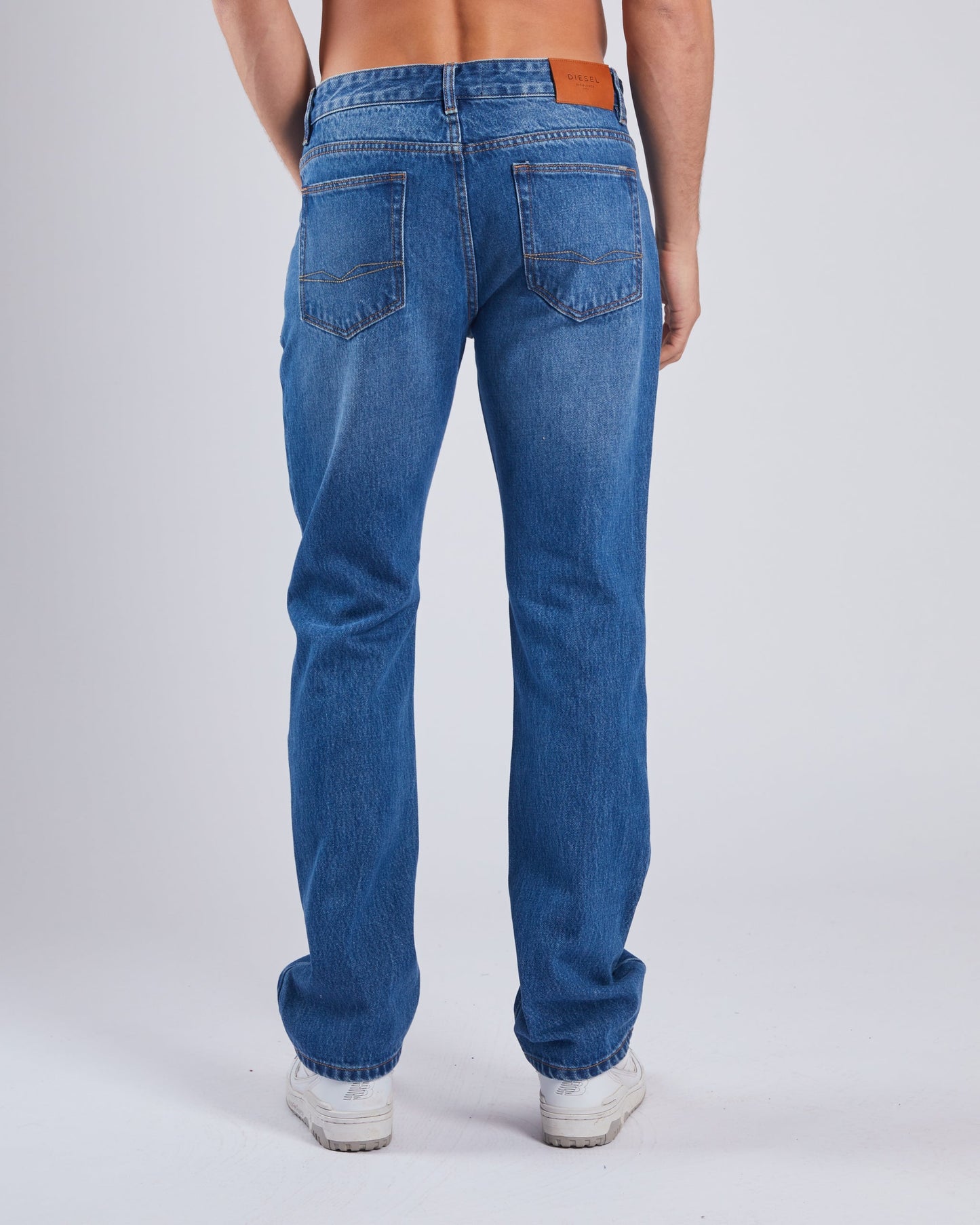 Diesel Wilson Phoenix Straight Fit Denim - Medium Blue