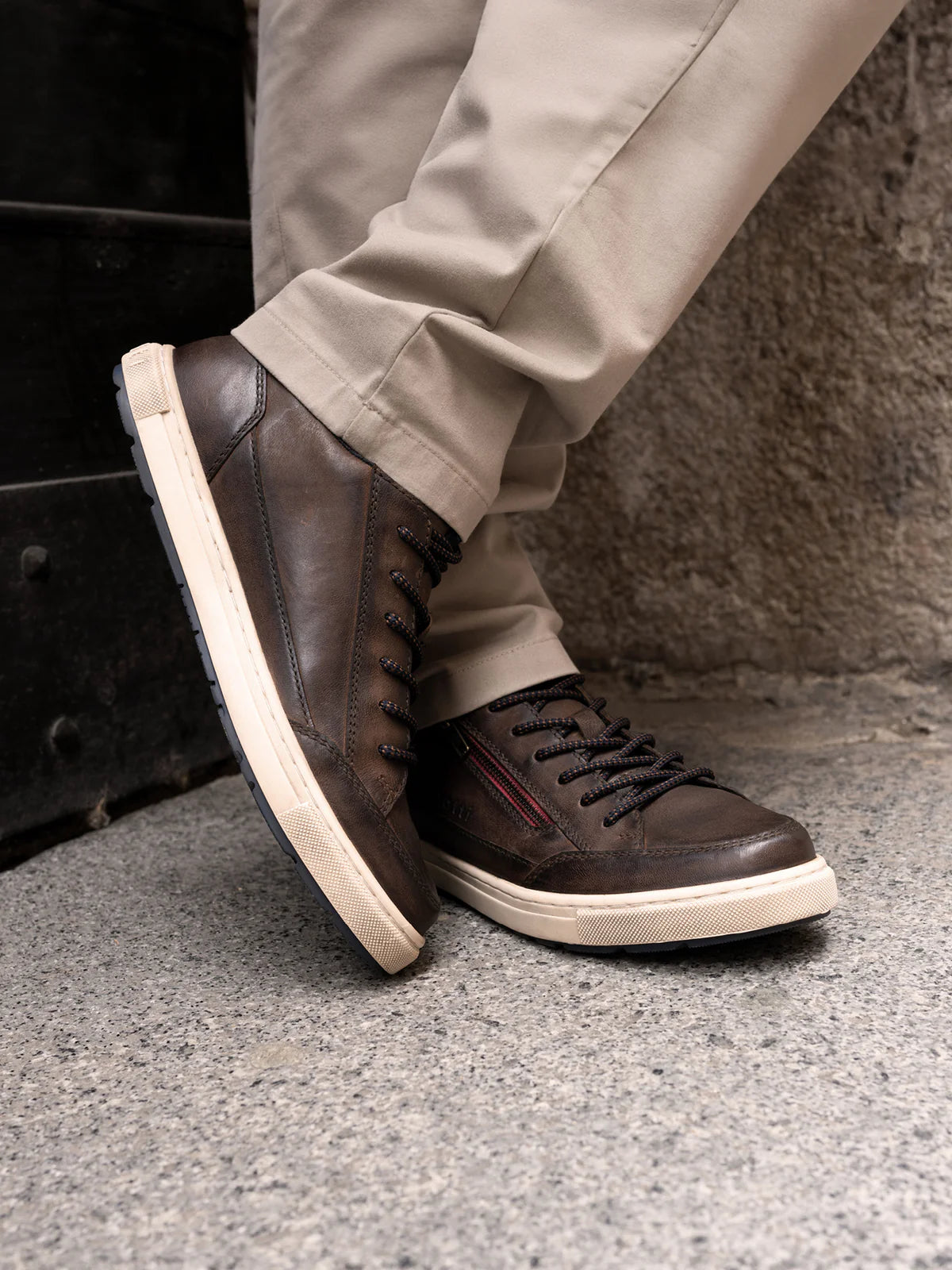 Bugatti Casual Leather Lace Up Shoe - Dark Brown