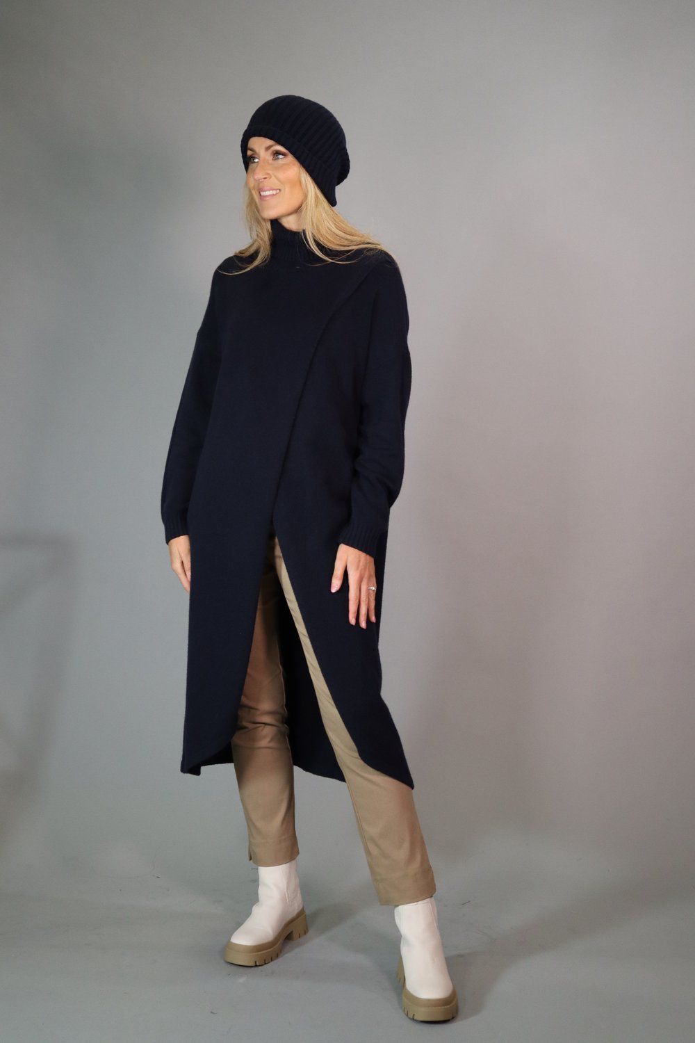 Deck Knitted Dress - Navy