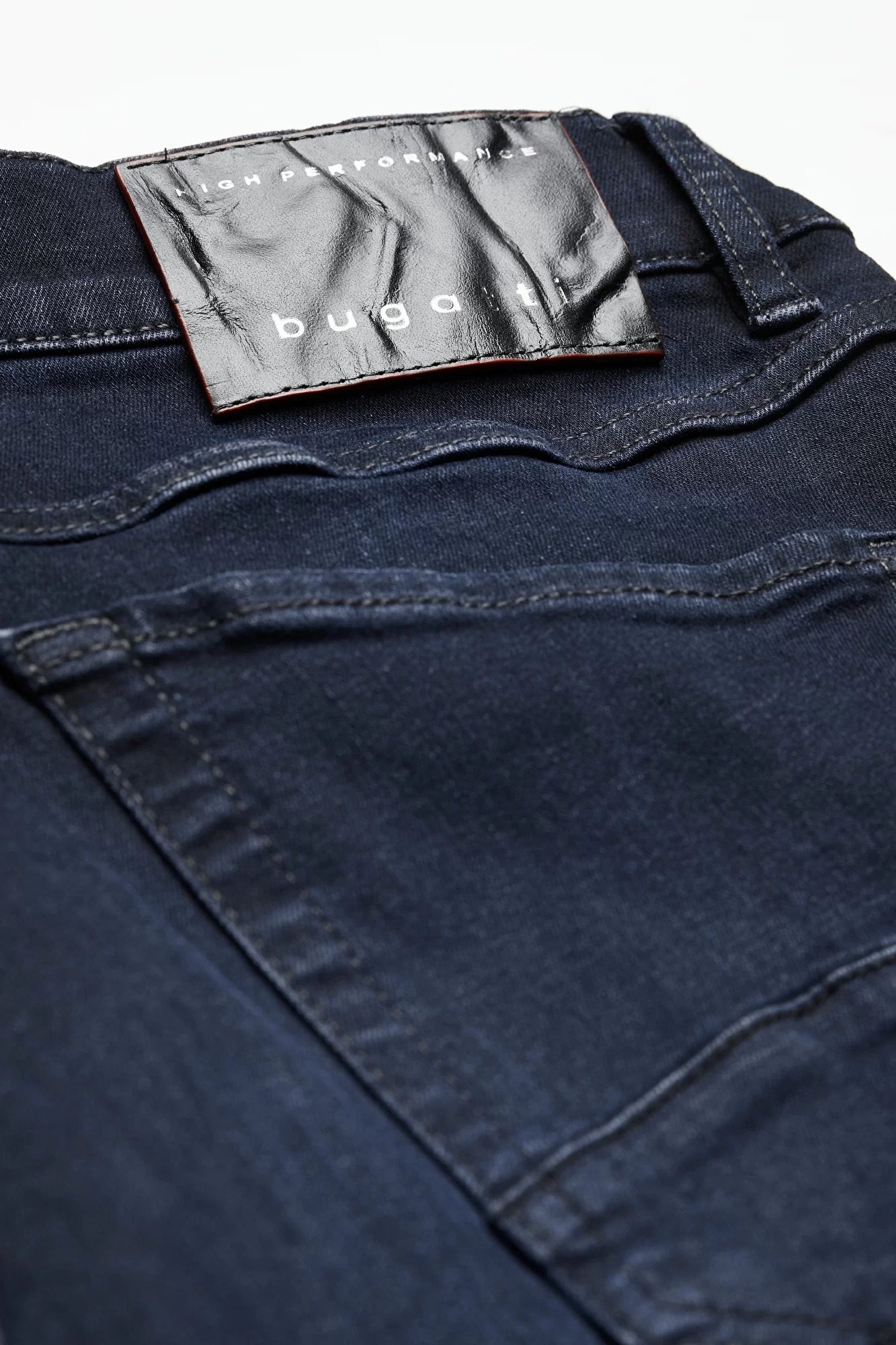 Bugatti Denim Jeans - Dark Wash