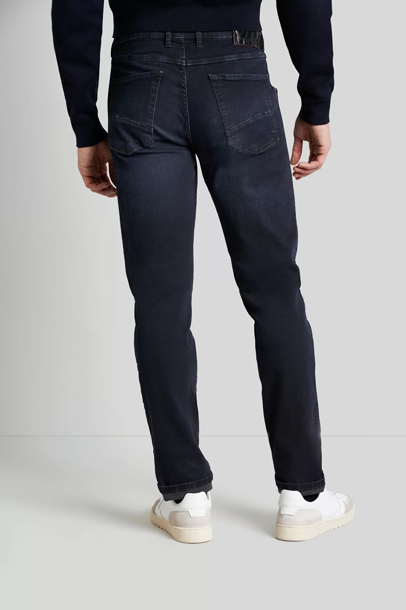 Bugatti Denim Jeans - Dark Wash