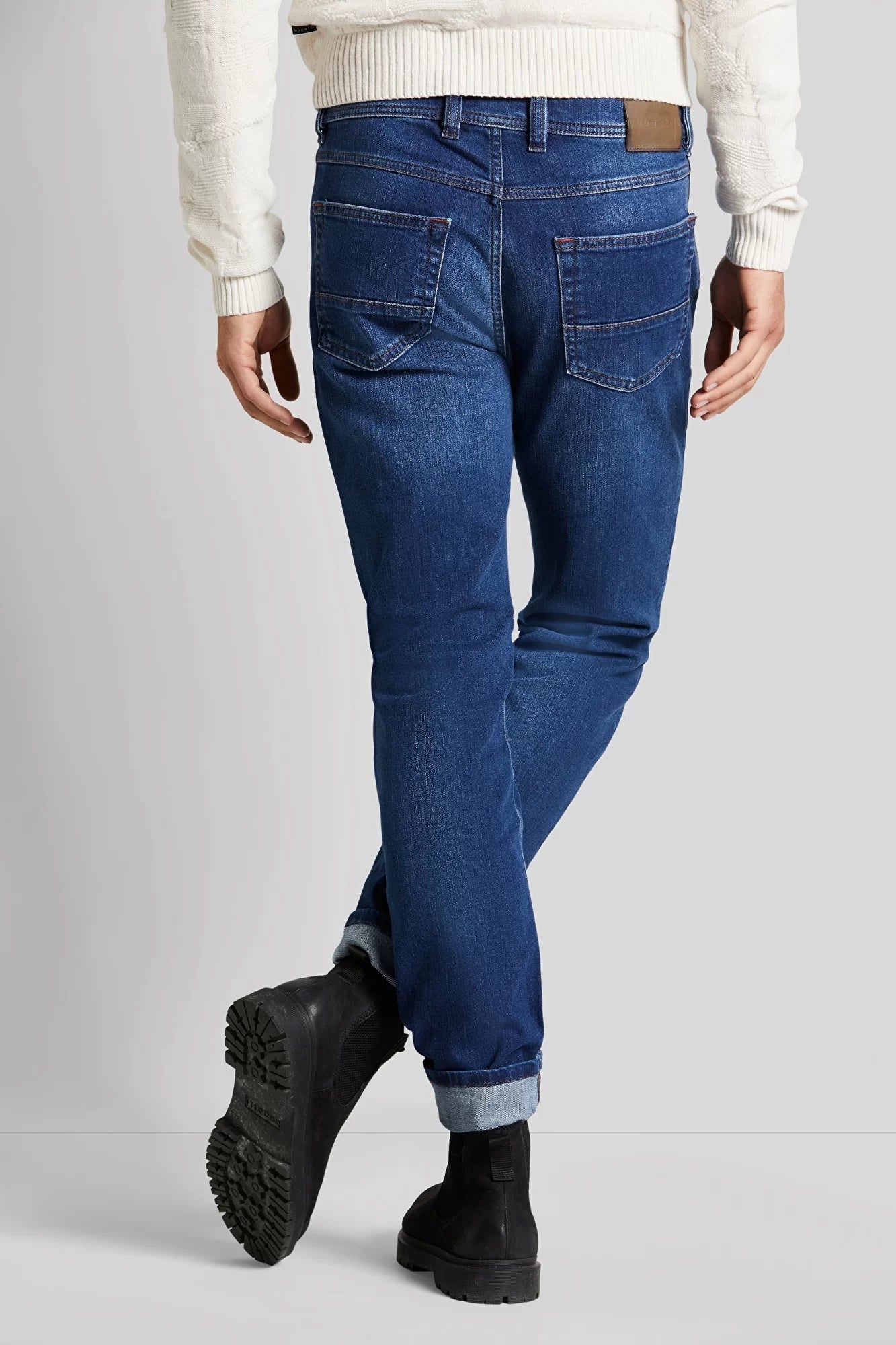 Bugatti Regular Jeans - Mid Wash