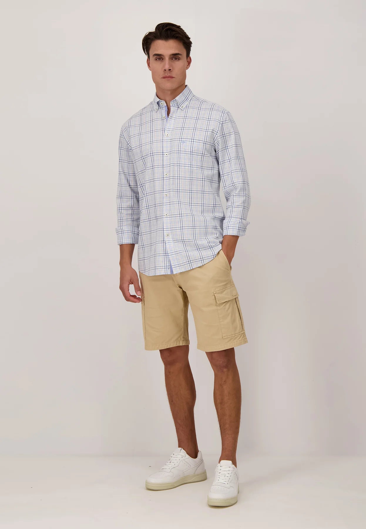 Fynch Hatton Cotton Cargo Shorts - Sand