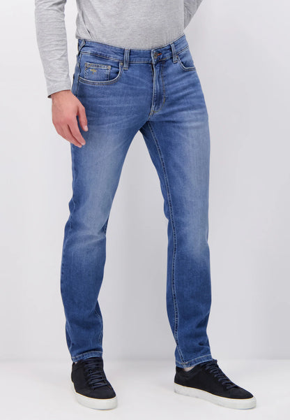 Fynch Hatton Tapered Fit Jeans - Light Blue