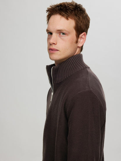 Selected Homme Haxel Half Zip Pullover - Chocolate