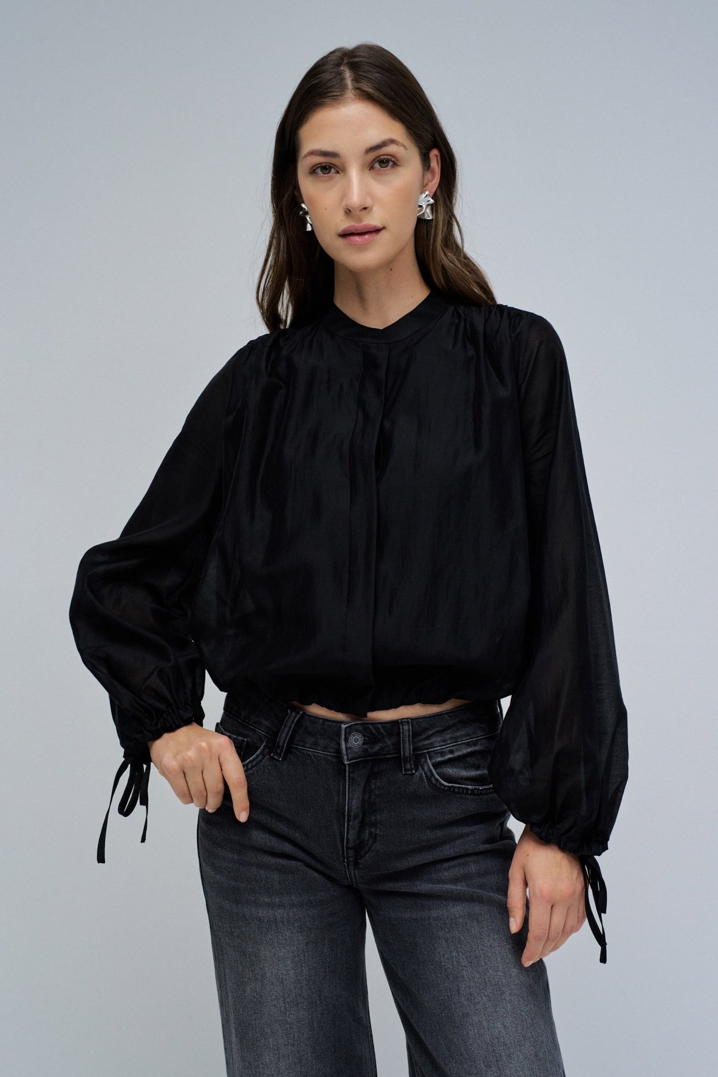 Salsa Buttoned Cropped Blouse - Black