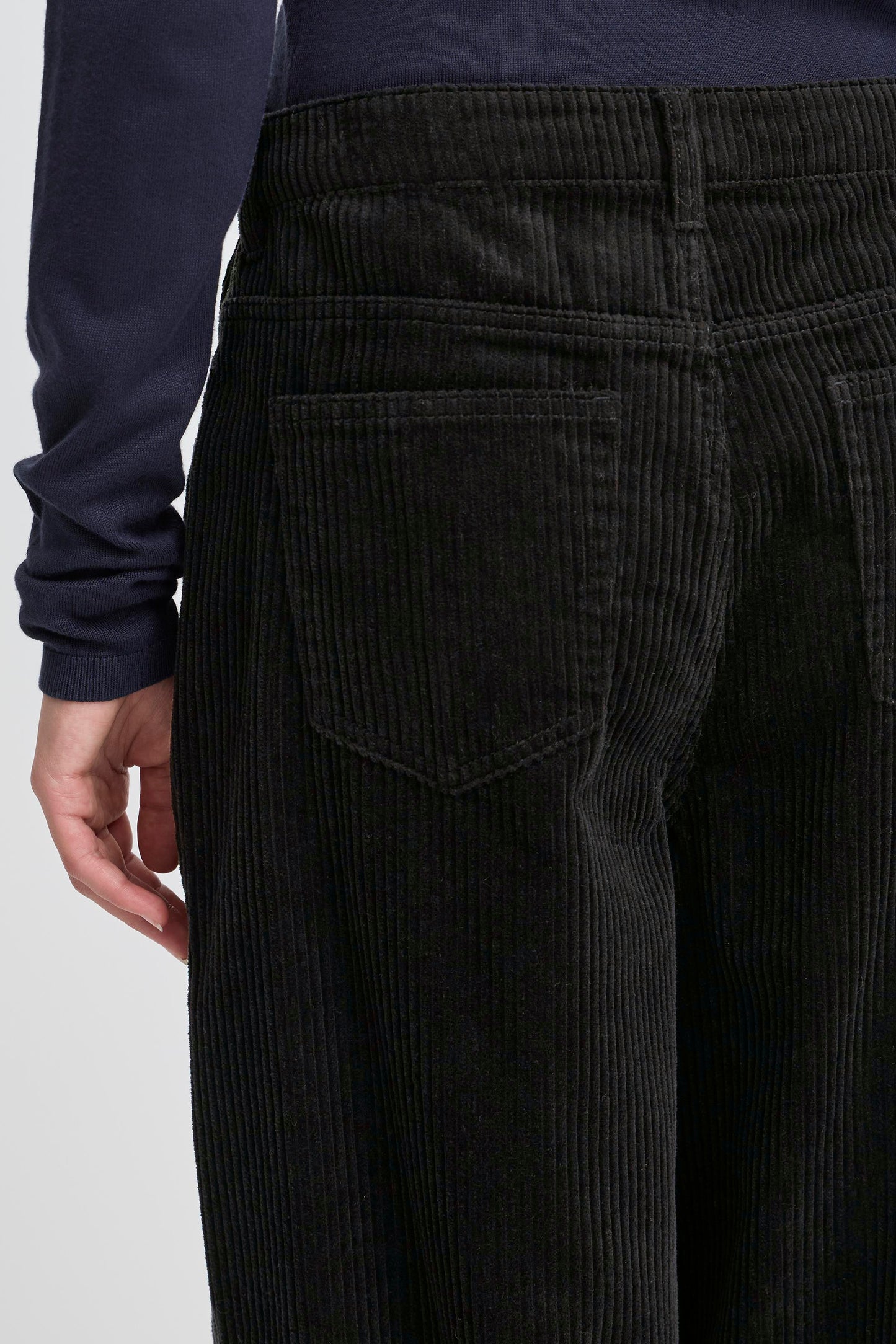 ICHI Barrel Leg Cords - Black