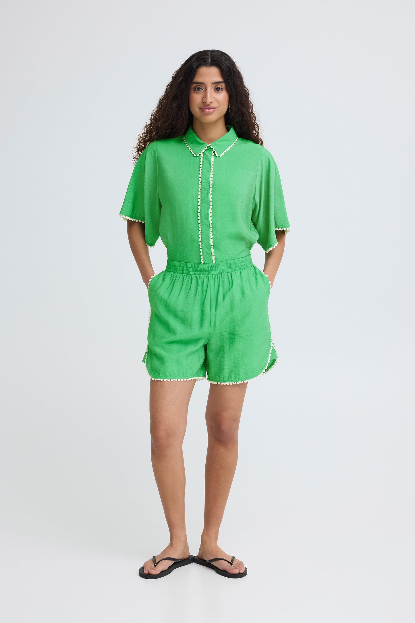 ICHI IHleni Shorts - Greenbriar