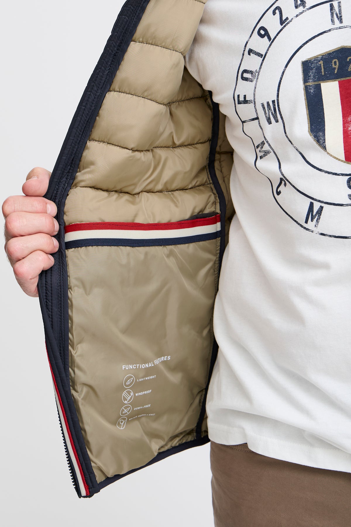 FQ1924 Fred Padded Gilet - Salute