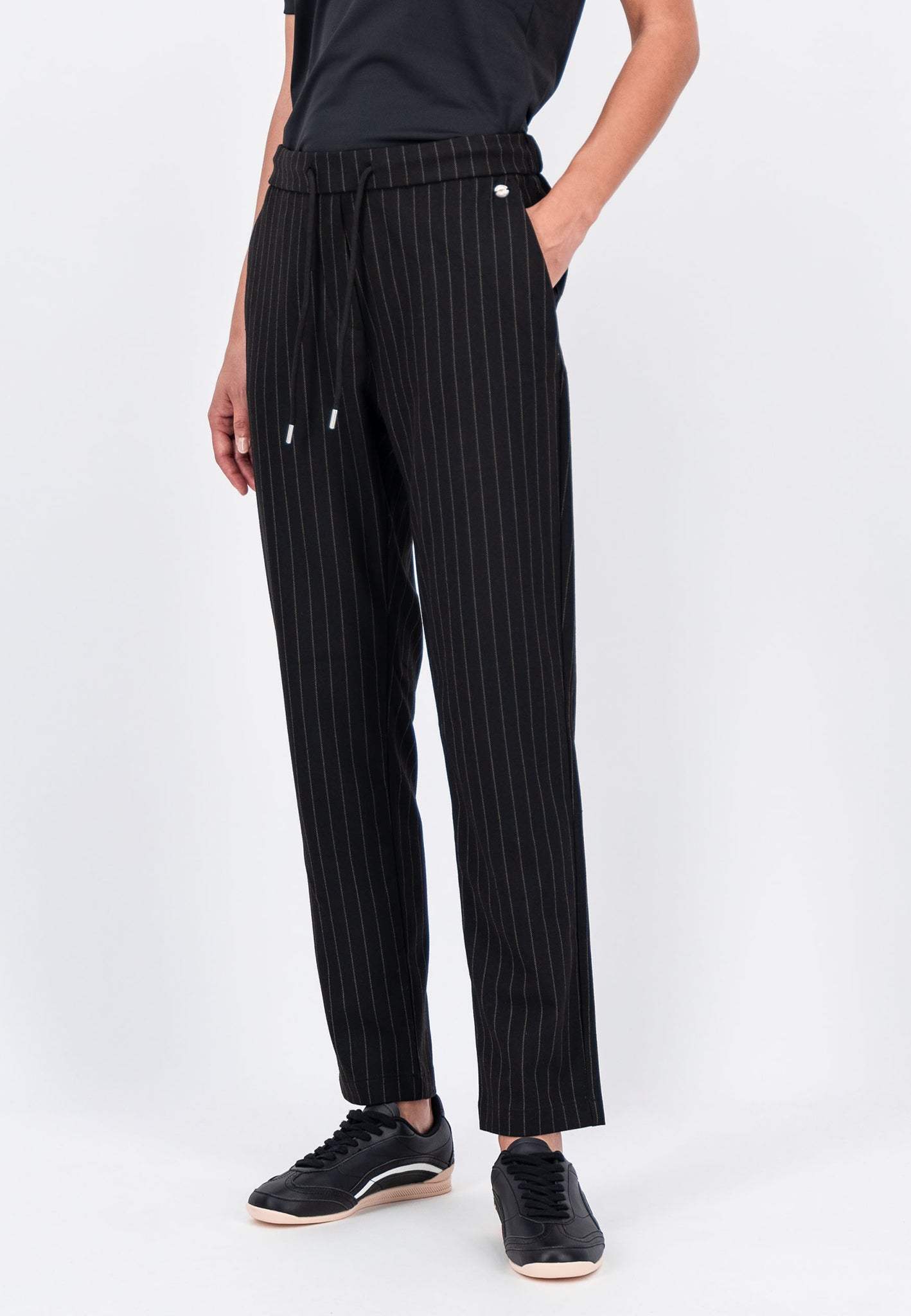 Fynch Hatton Pinstripe Jogpants - Black