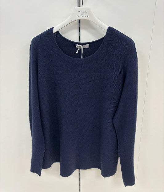 Deck Classic Round Neck Knit - Navy