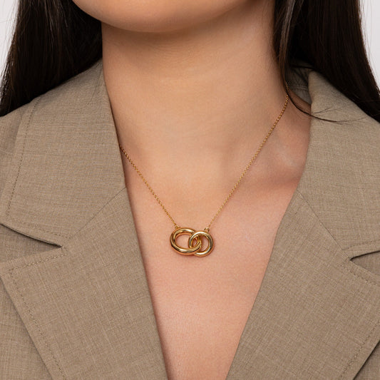 Knight & Day Chunky Interlinking Circles Gold Necklace