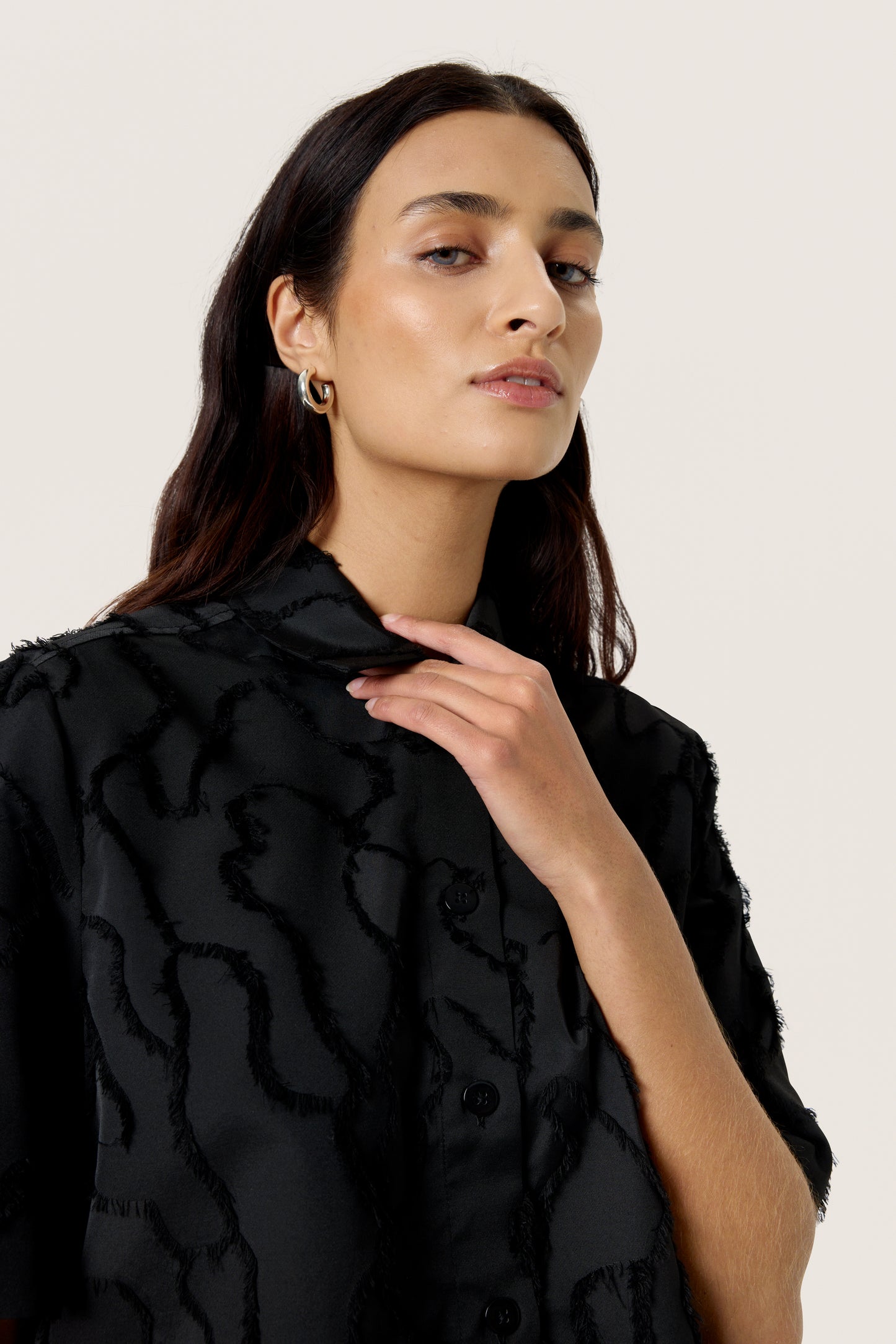Soaked Nadina Cropped Shirt - Black