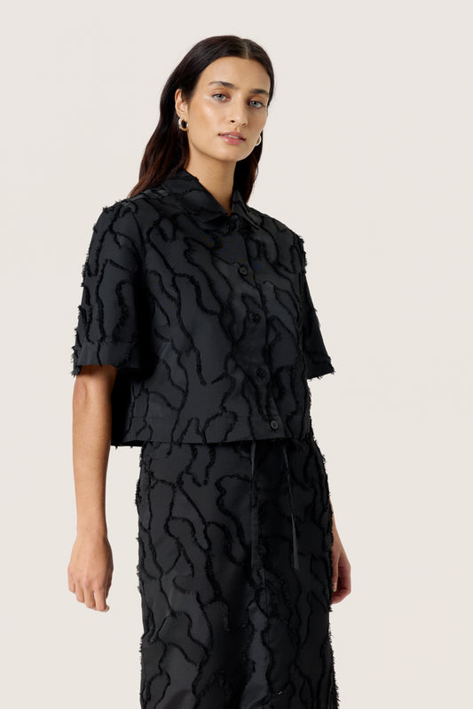 Soaked Nadina Cropped Shirt - Black