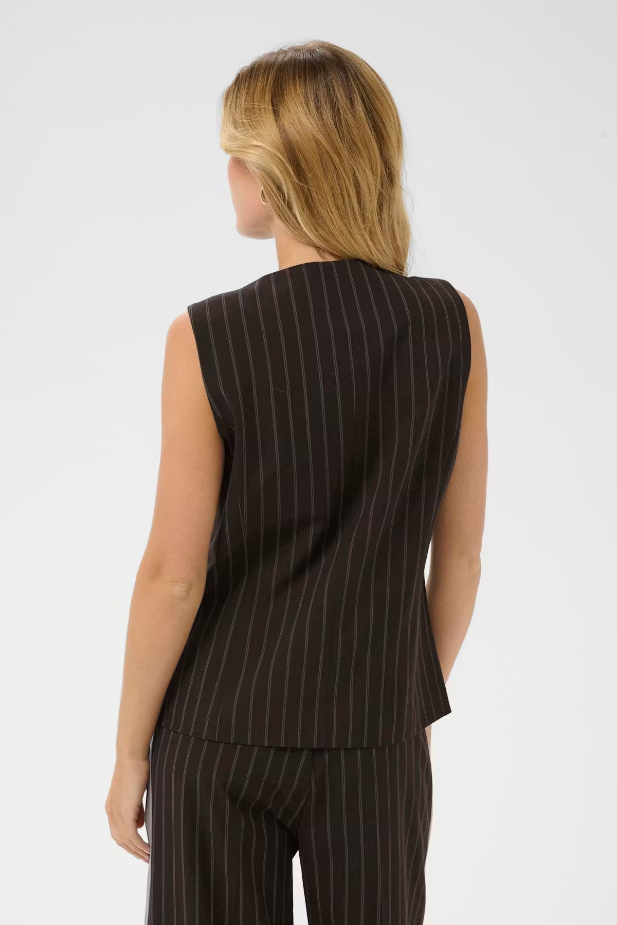 Saint Tropez SZpantelea Vest - Brown