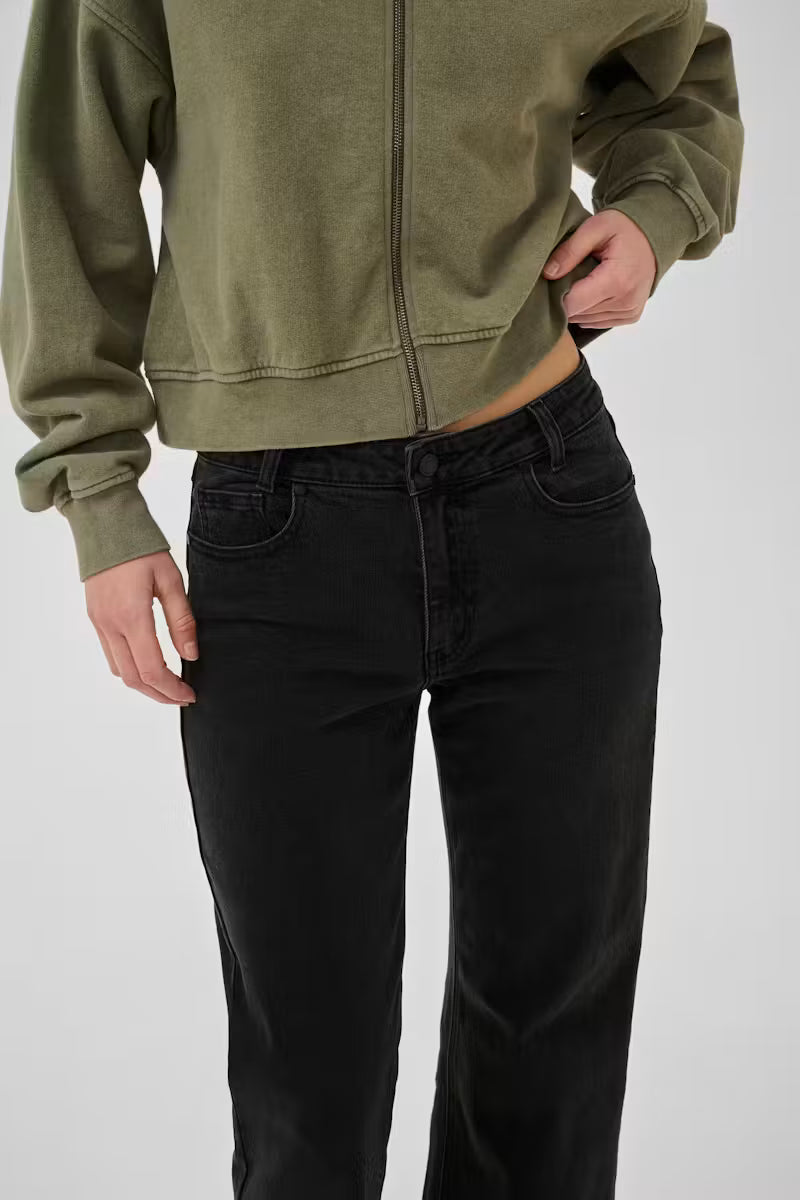 My Essential Wardrobe MWValla Straight Jean - Black