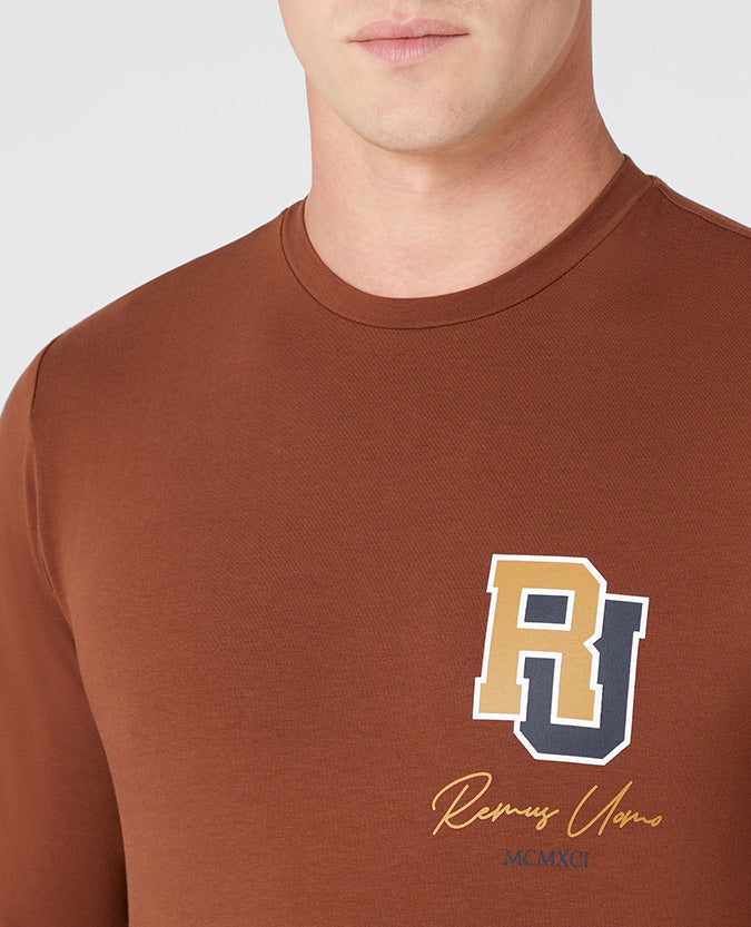 Remus Uomo Long-Sleeved Logo Tee - Brown