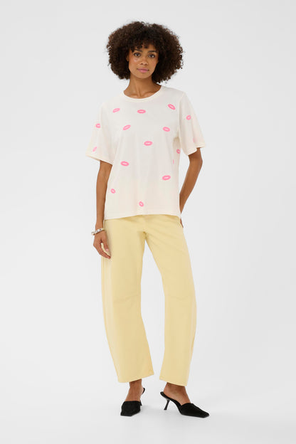 Culture CUKissy T-Shirt