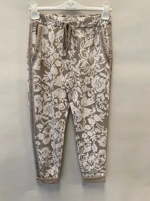 Deck Floral Jogger - Taupe